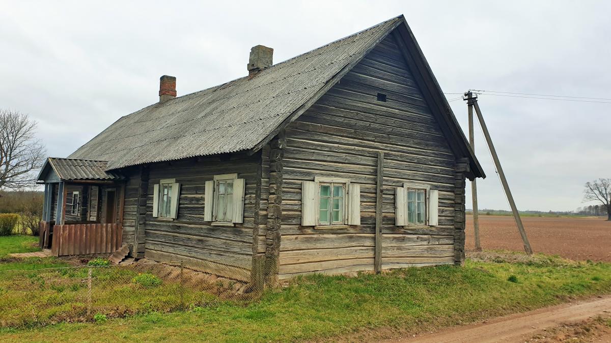 Poeto Bernardo Brazdžionio tėviškė Stebeikėlių kaime